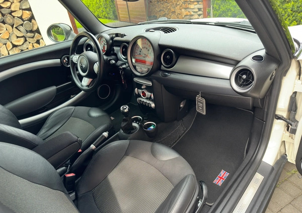 MINI Cooper S cena 35500 przebieg: 157000, rok produkcji 2009 z Łódź małe 37